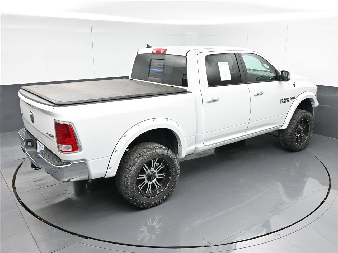 RAM 1500 Laramie Crew Cab SWB 4WD 2018