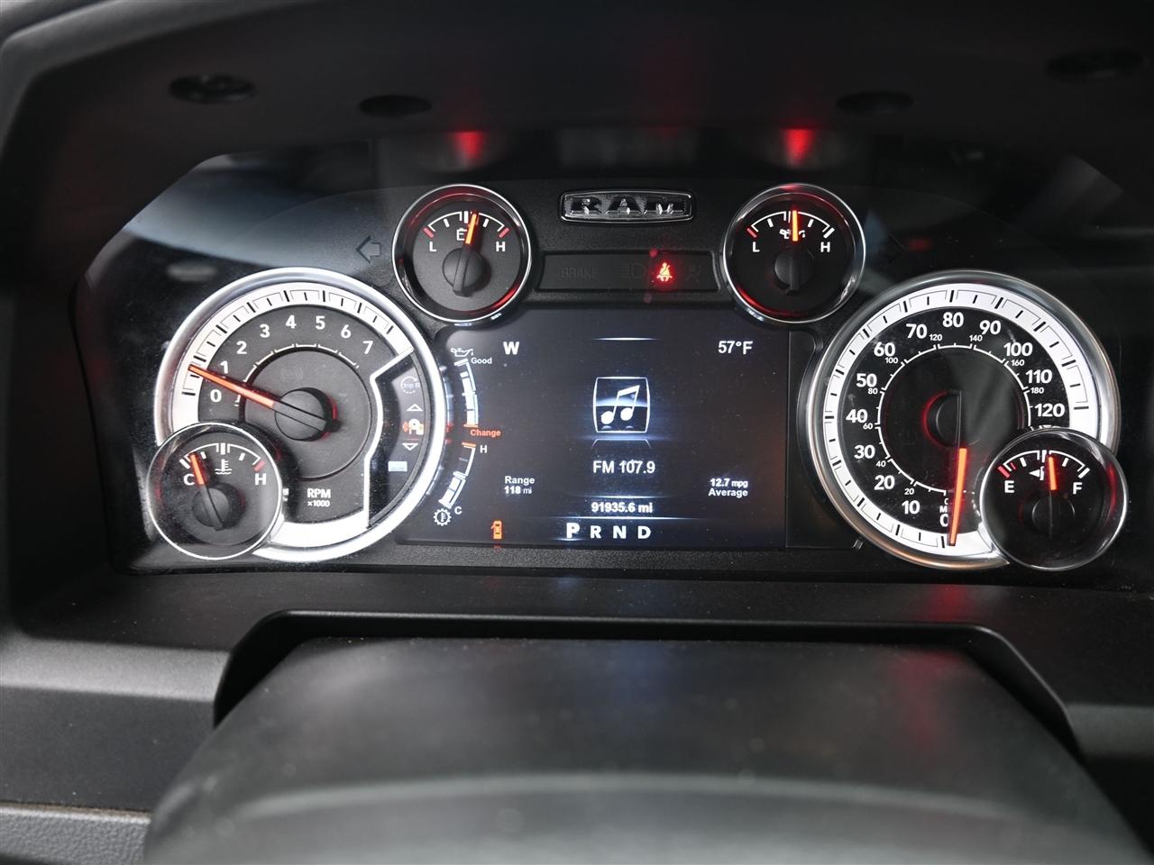 RAM 1500 SLT Quad Cab 4WD 2018