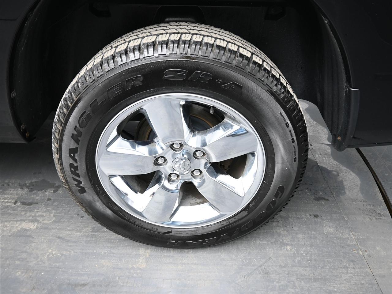 RAM 1500 SLT Quad Cab 4WD 2018