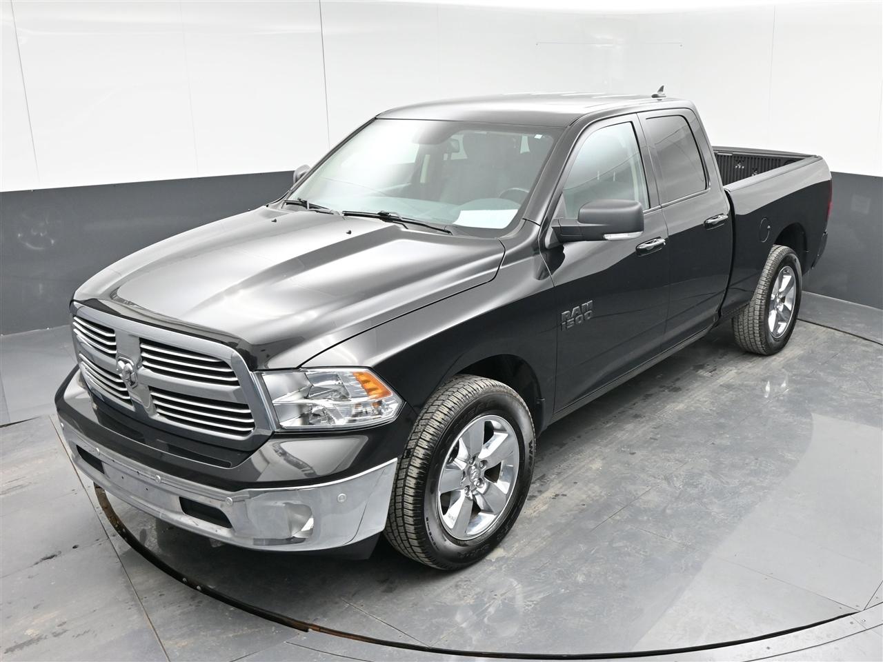 RAM 1500 SLT Quad Cab 4WD 2018