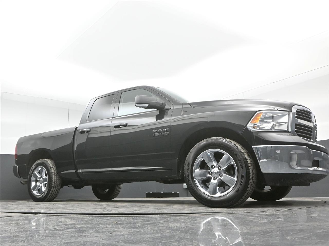 RAM 1500 SLT Quad Cab 4WD 2018