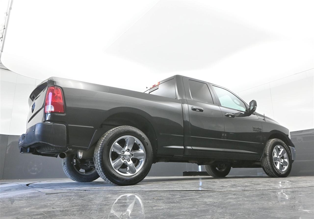 RAM 1500 SLT Quad Cab 4WD 2018