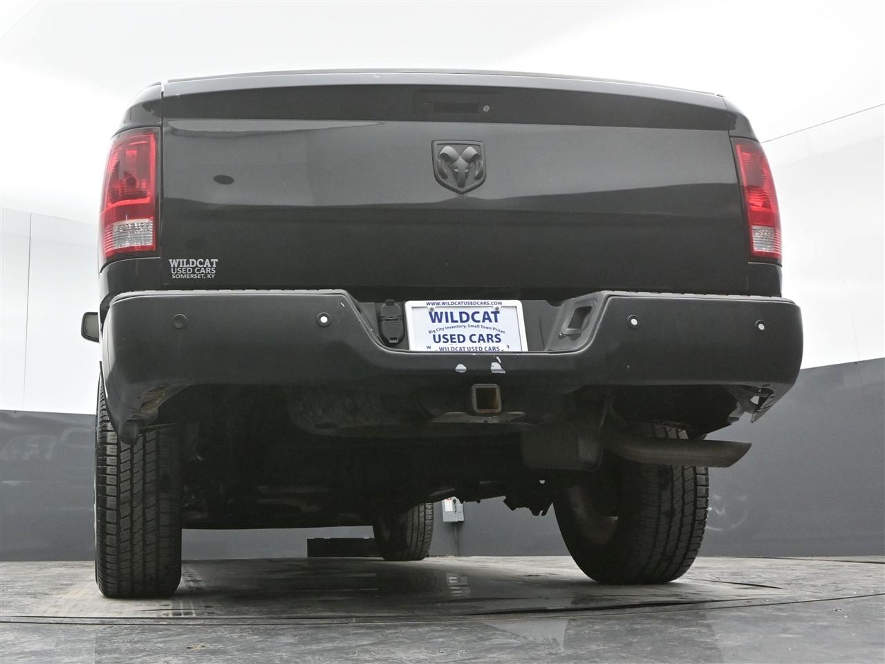 RAM 1500 SLT Quad Cab 4WD 2018