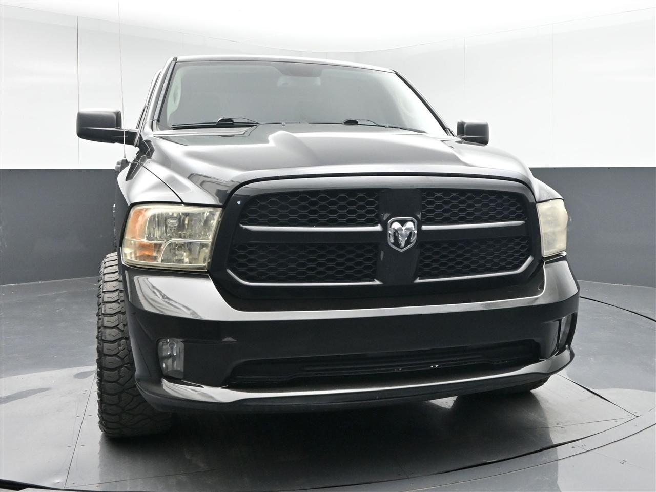 RAM 1500 Tradesman Crew Cab SWB 2WD 2017