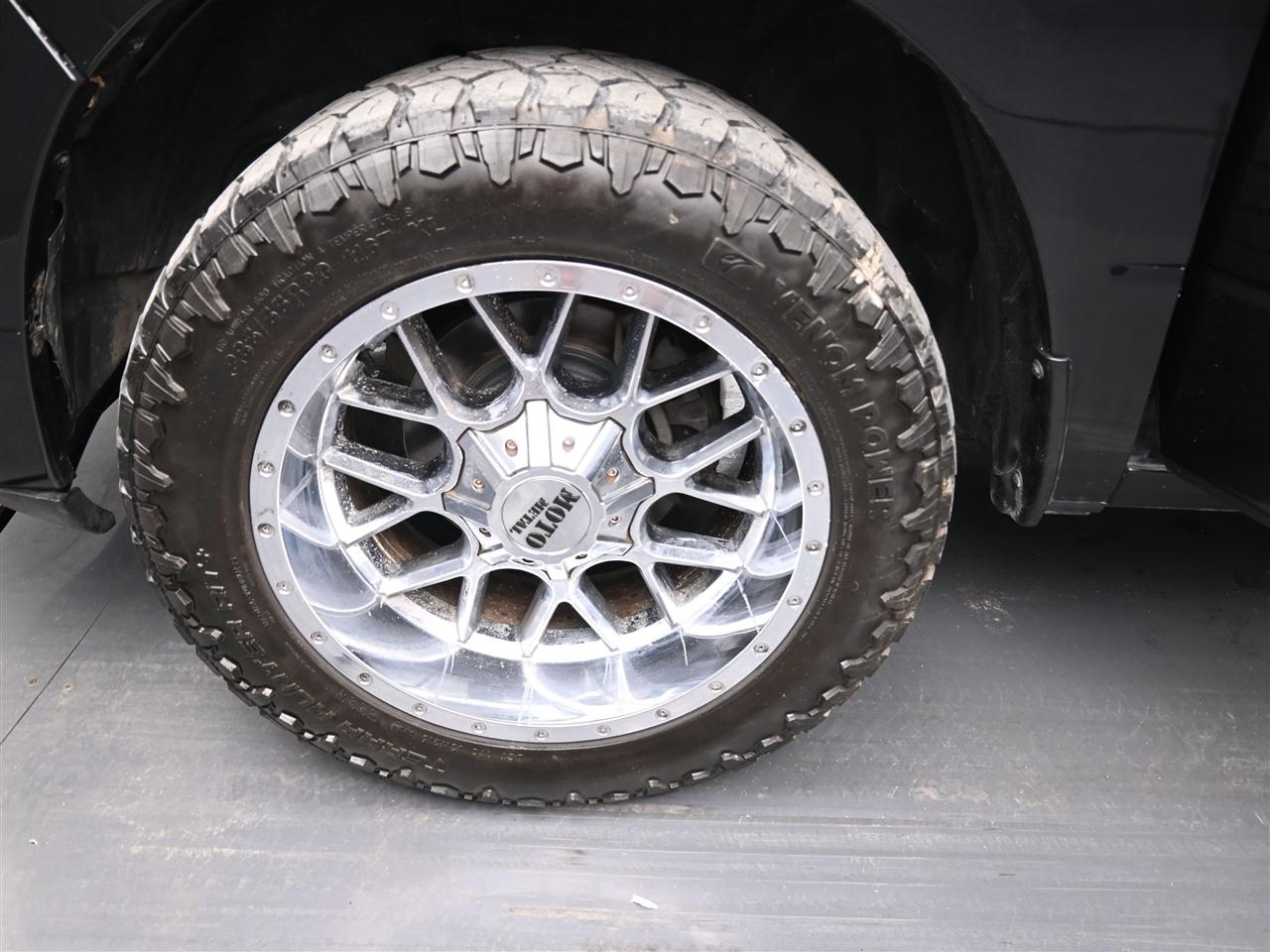 RAM 1500 Tradesman Crew Cab SWB 2WD 2017