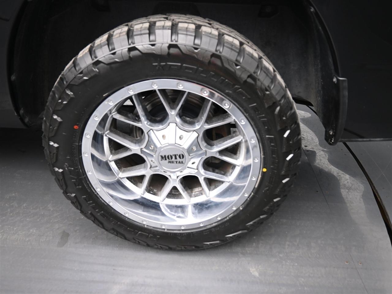 RAM 1500 Tradesman Crew Cab SWB 2WD 2017