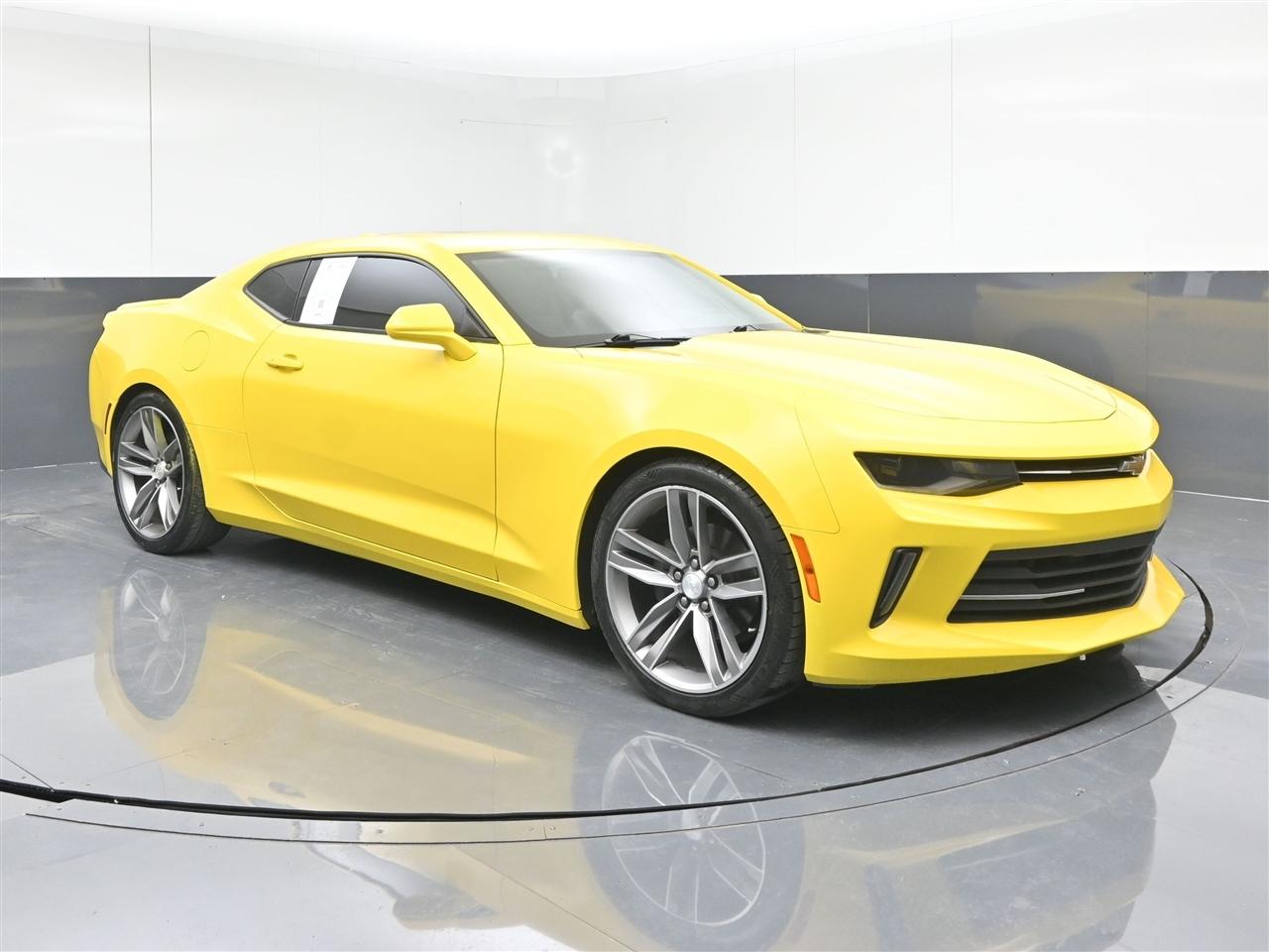 Chevrolet Camaro 1LT Coupe 8A 2018