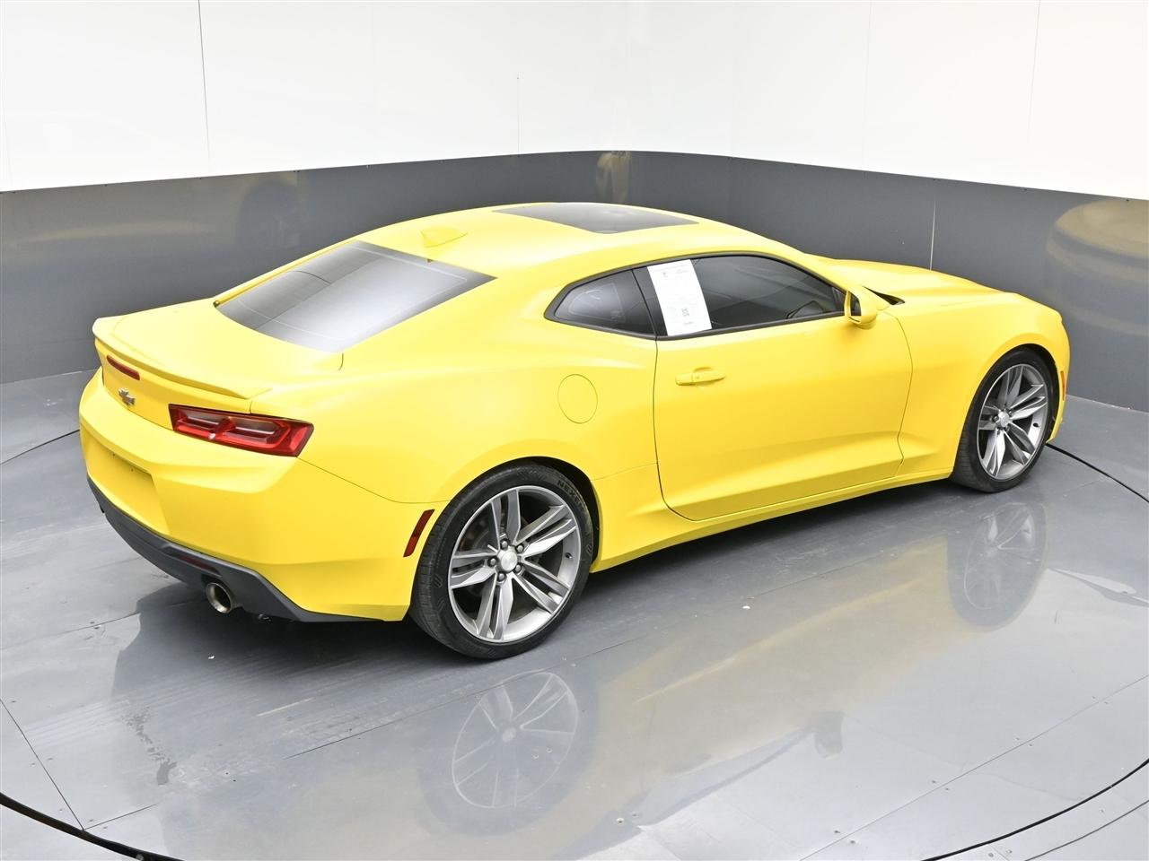 Chevrolet Camaro 1LT Coupe 8A 2018