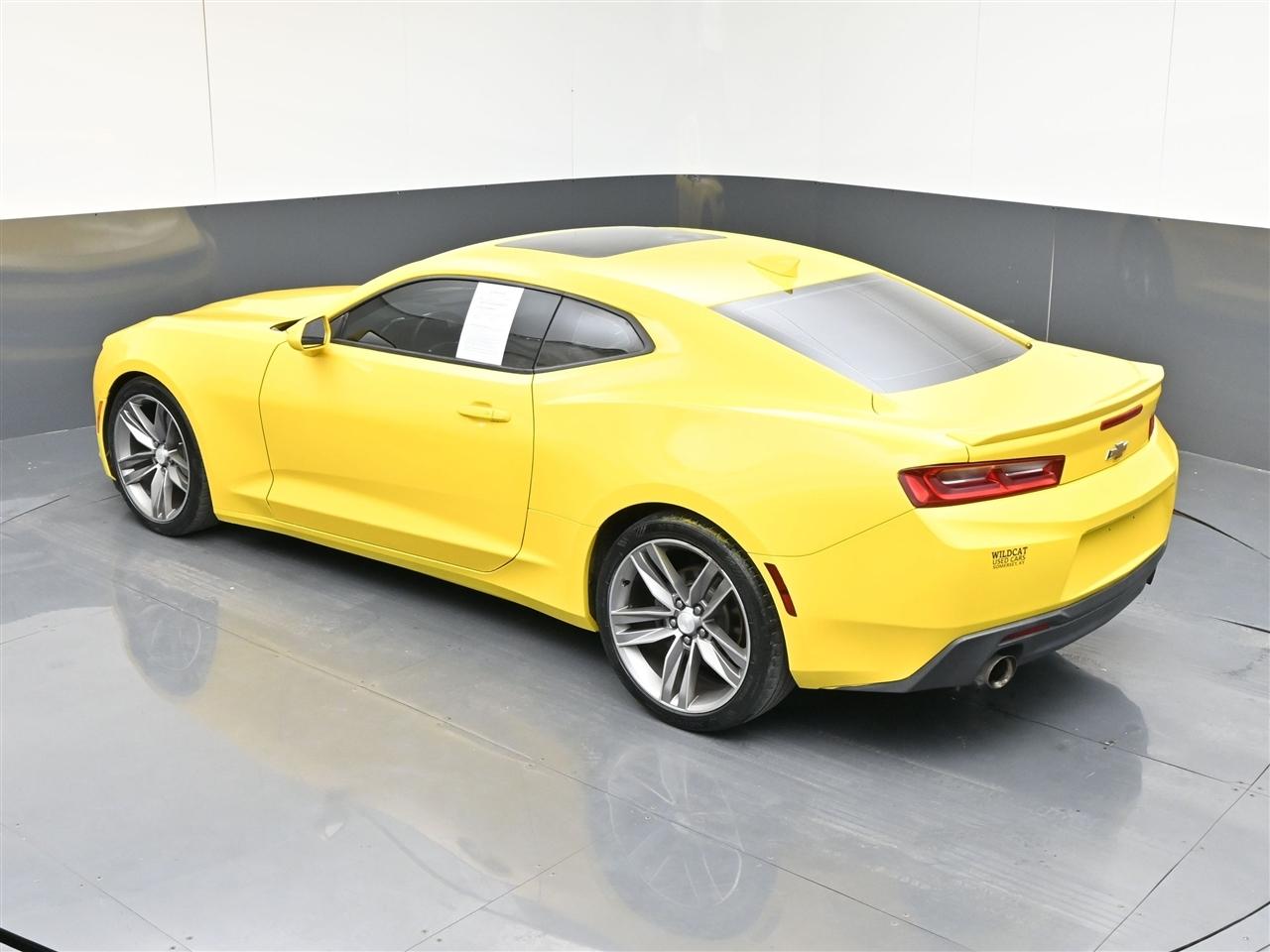 Chevrolet Camaro 1LT Coupe 8A 2018