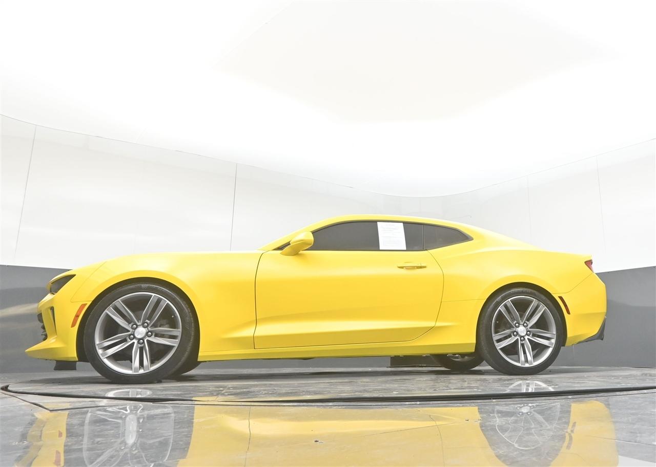 Chevrolet Camaro 1LT Coupe 8A 2018