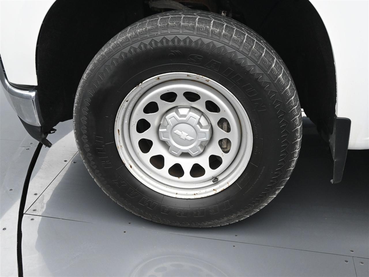 Chevrolet Silverado 1500 Work Truck Crew Cab Long Box 4WD 2020