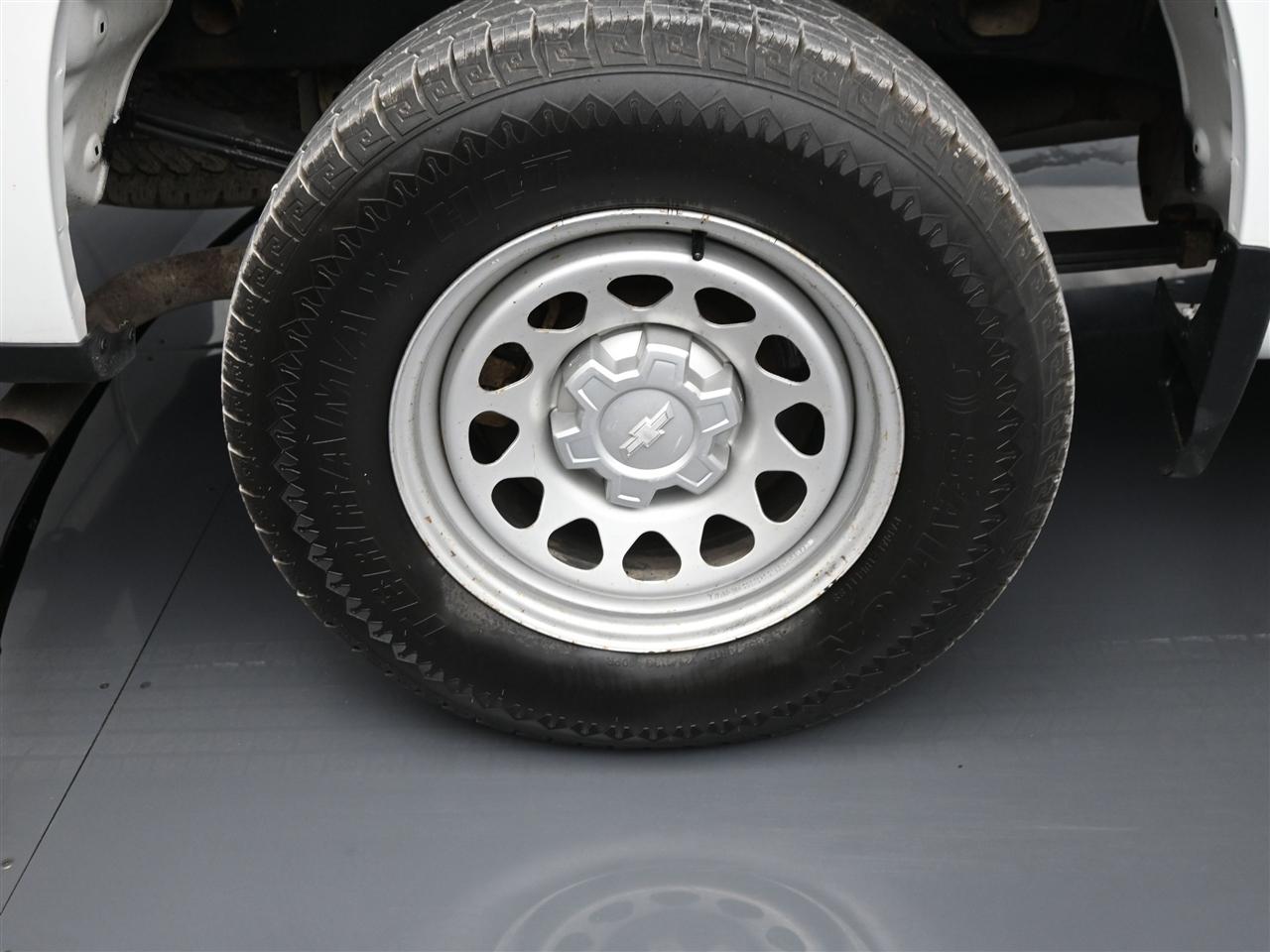 Chevrolet Silverado 1500 Work Truck Crew Cab Long Box 4WD 2020