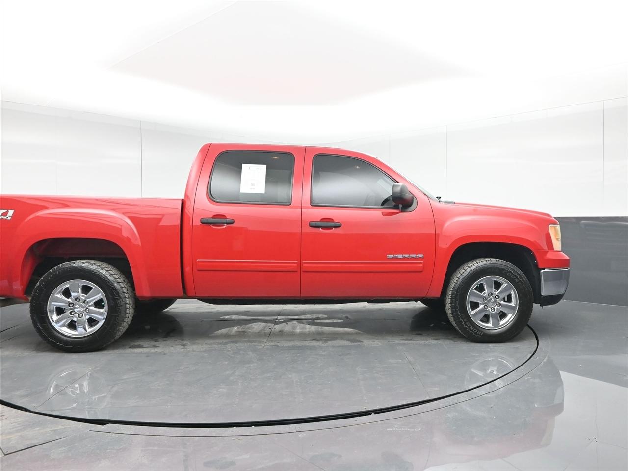 GMC Sierra 1500 SLE Crew Cab 4WD 2013