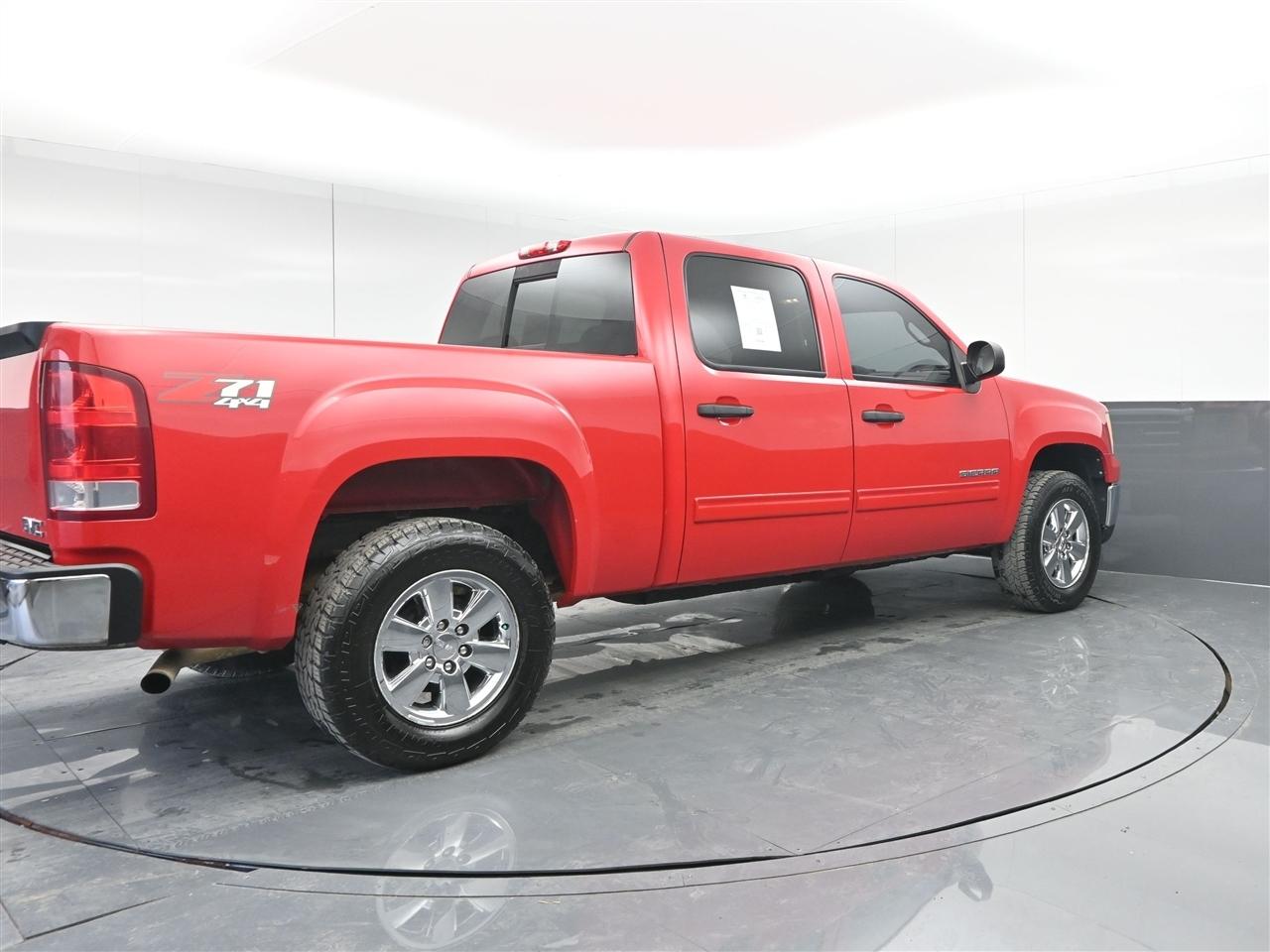 GMC Sierra 1500 SLE Crew Cab 4WD 2013