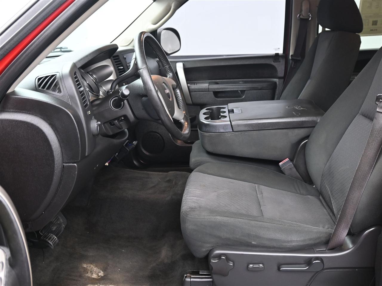 GMC Sierra 1500 SLE Crew Cab 4WD 2013