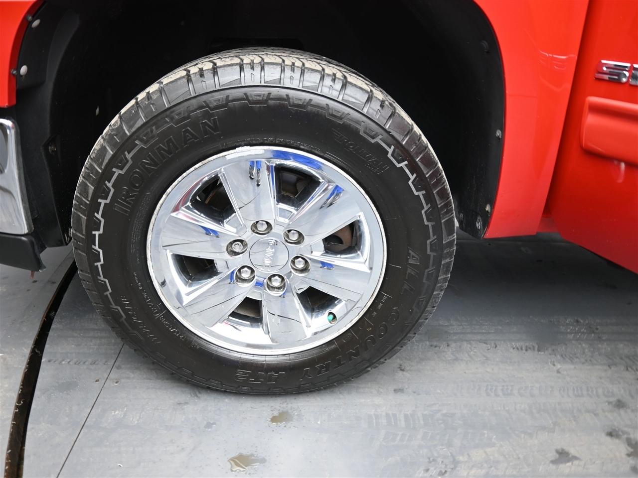 GMC Sierra 1500 SLE Crew Cab 4WD 2013