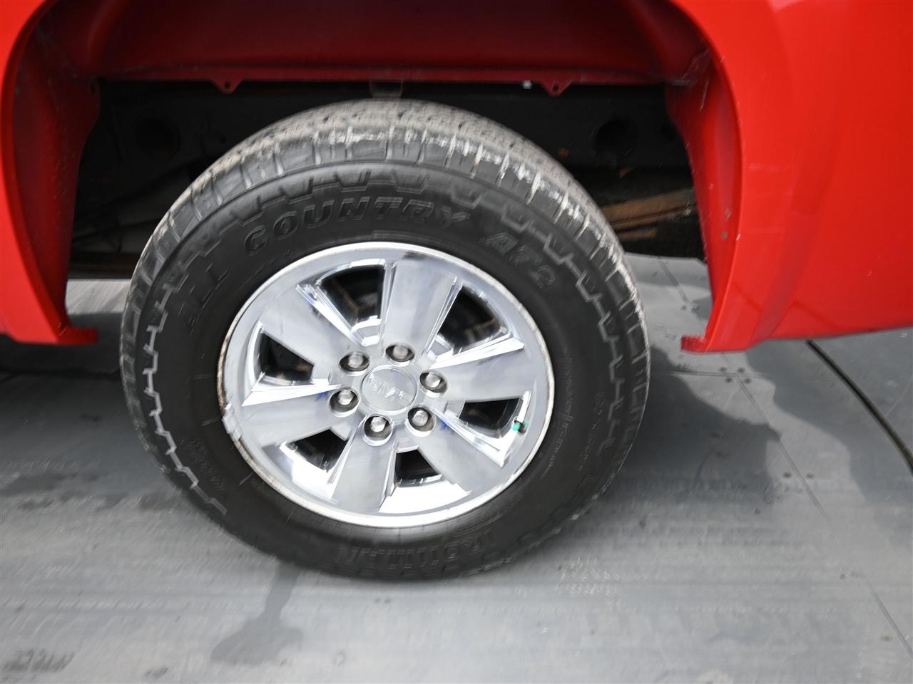 GMC Sierra 1500 SLE Crew Cab 4WD 2013