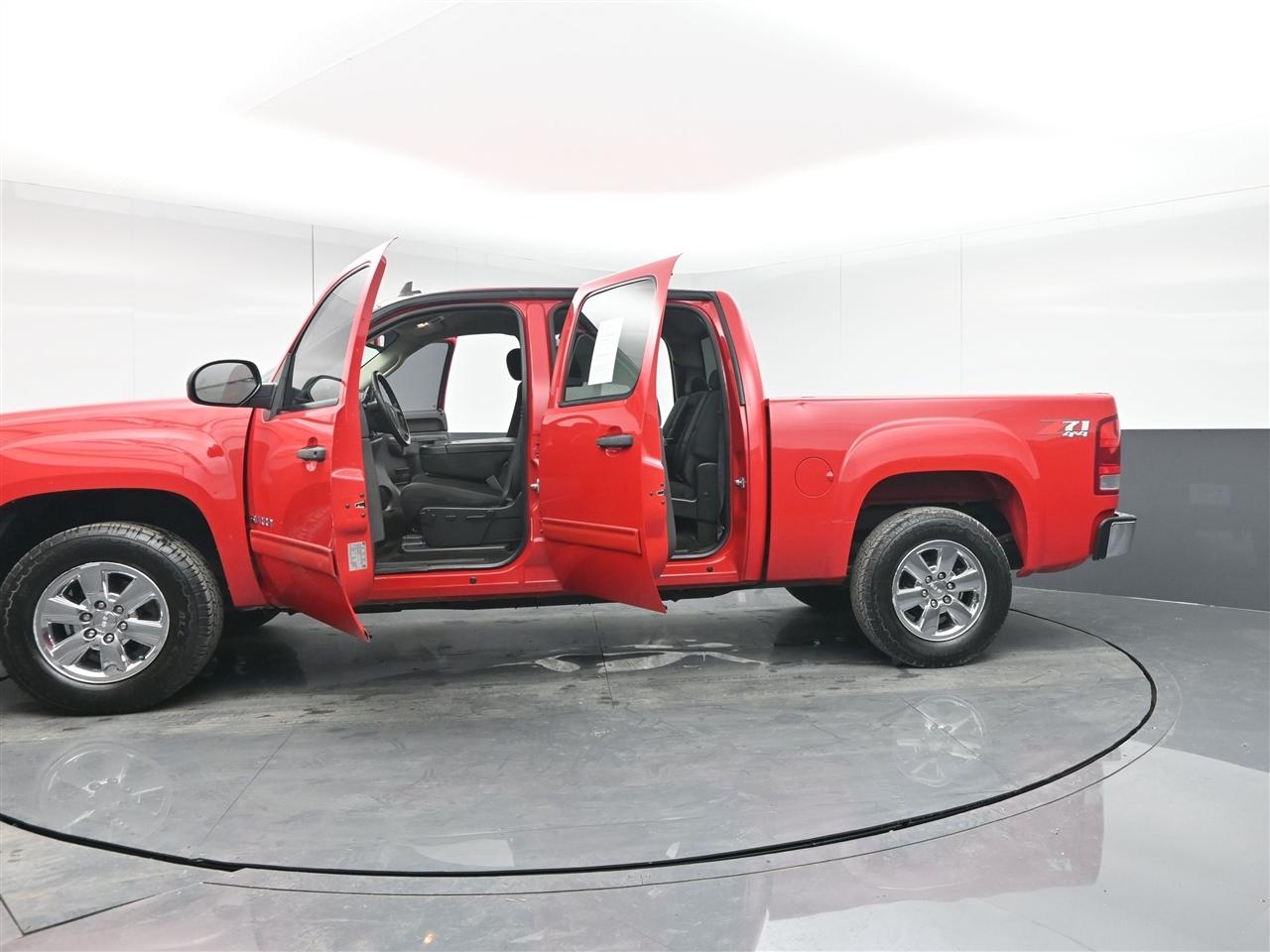 GMC Sierra 1500 SLE Crew Cab 4WD 2013