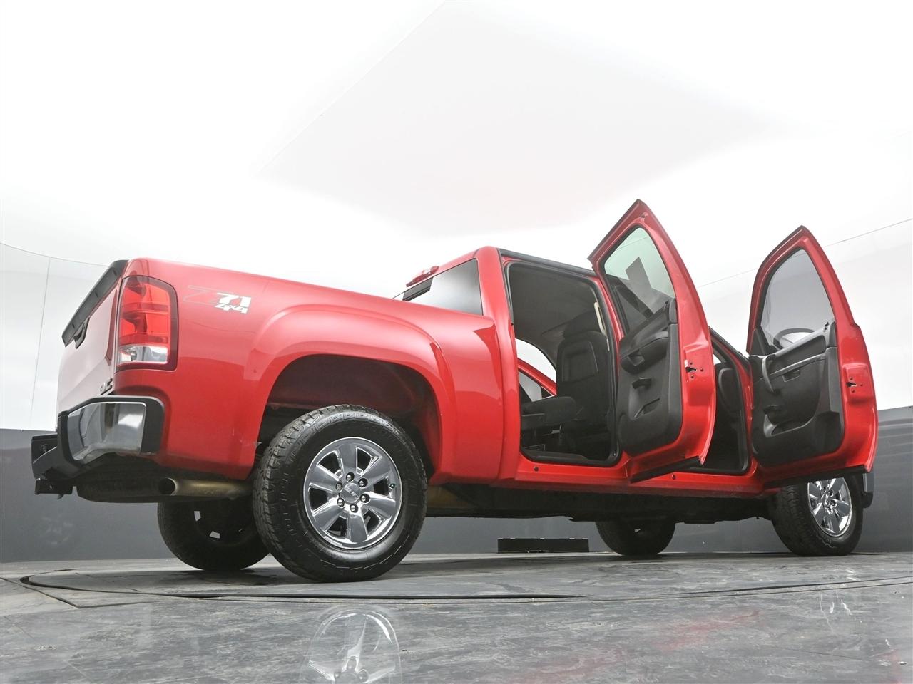 GMC Sierra 1500 SLE Crew Cab 4WD 2013