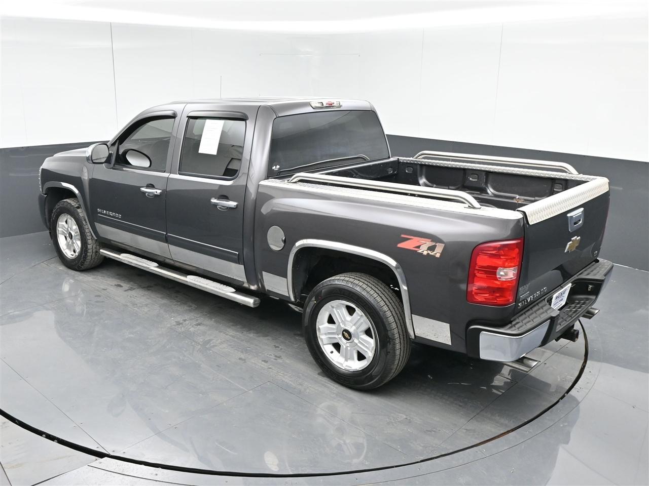 Chevrolet Silverado 1500 LT1 Crew Cab 4WD 2010
