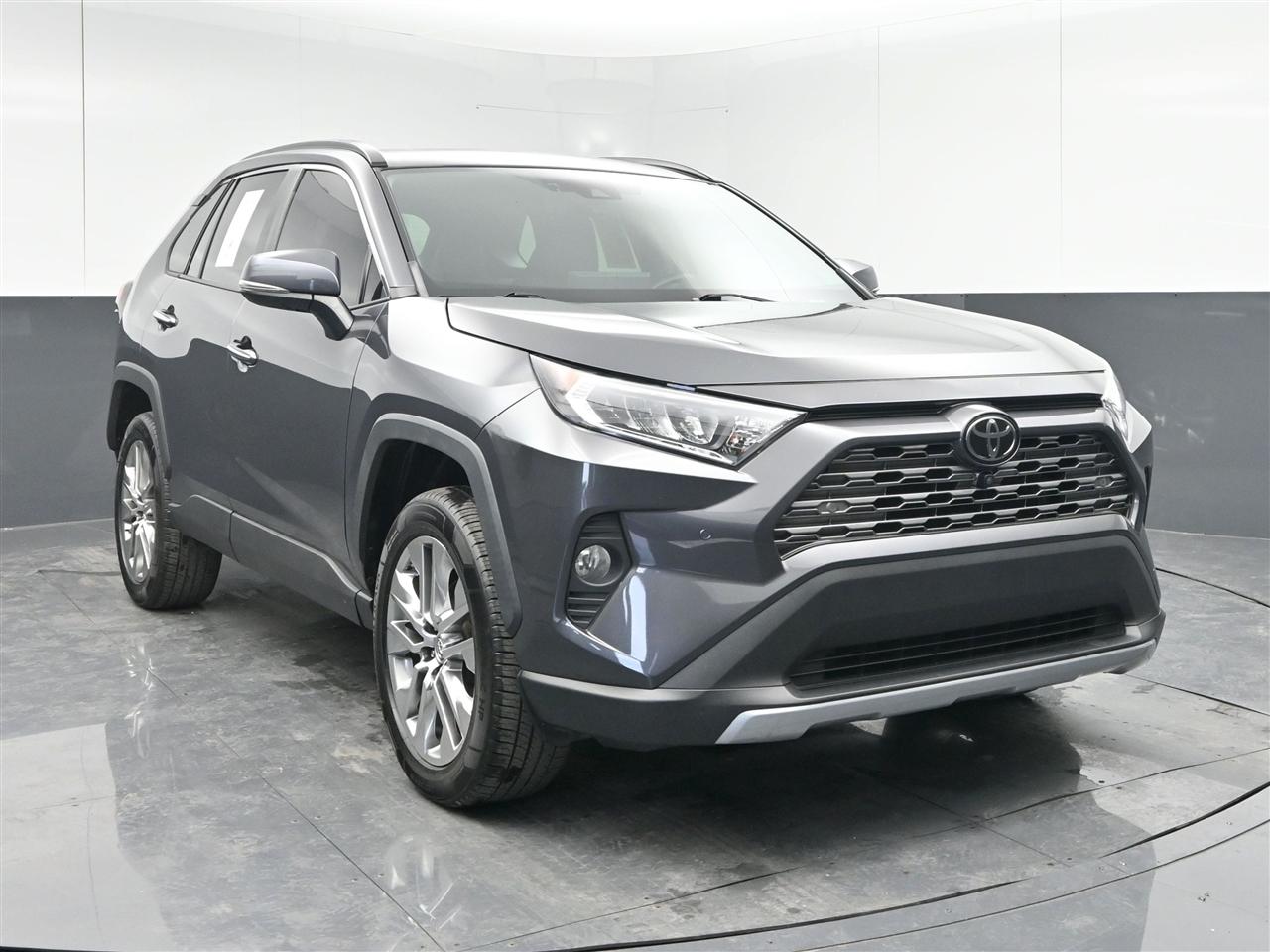 Toyota RAV4 Limited AWD 2019
