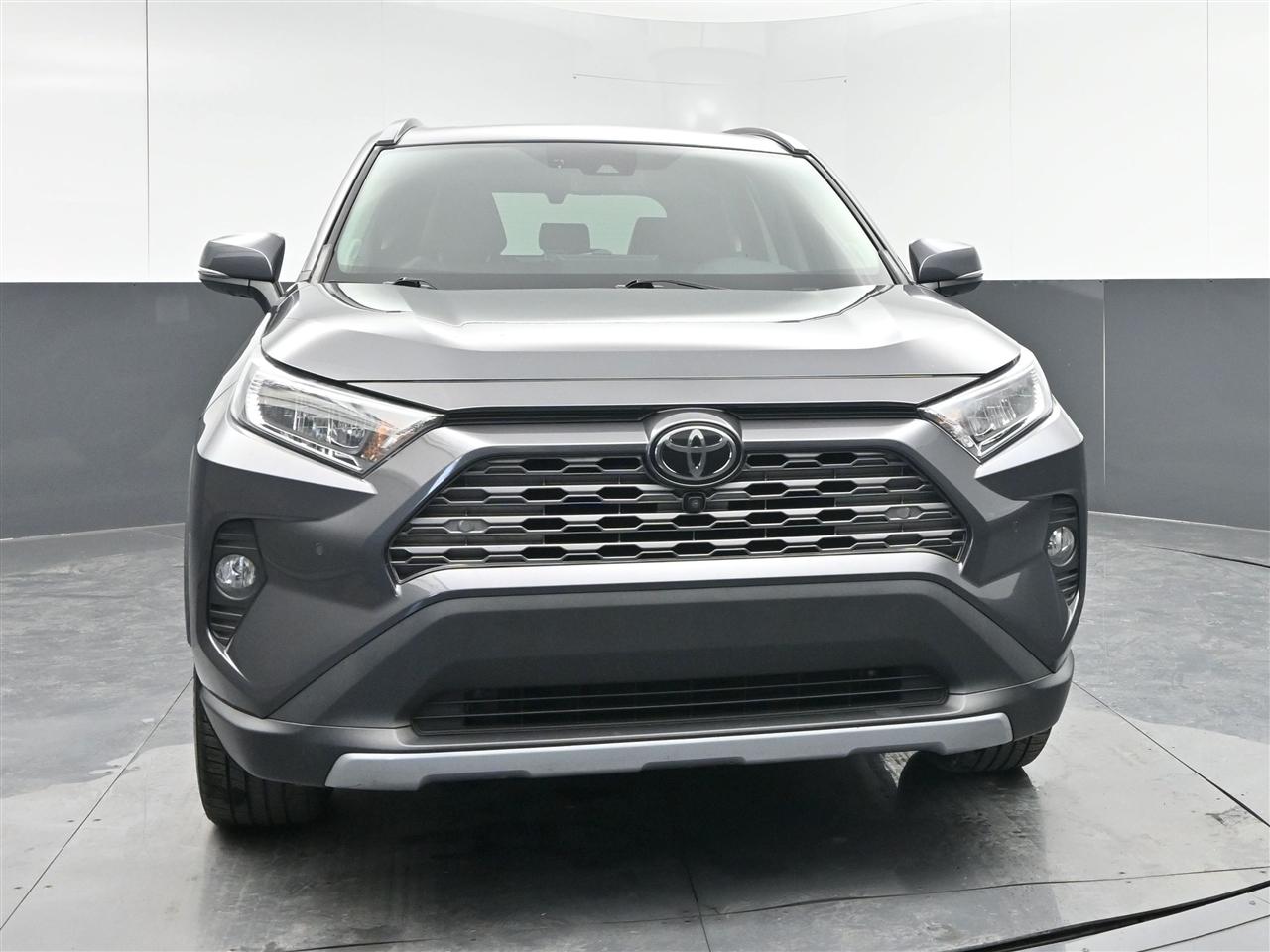 Toyota RAV4 Limited AWD 2019