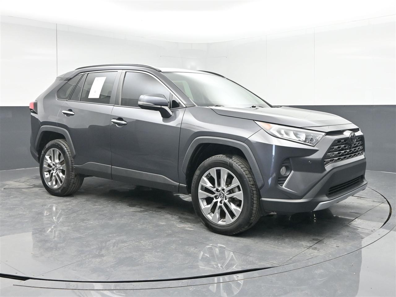 Toyota RAV4 Limited AWD 2019