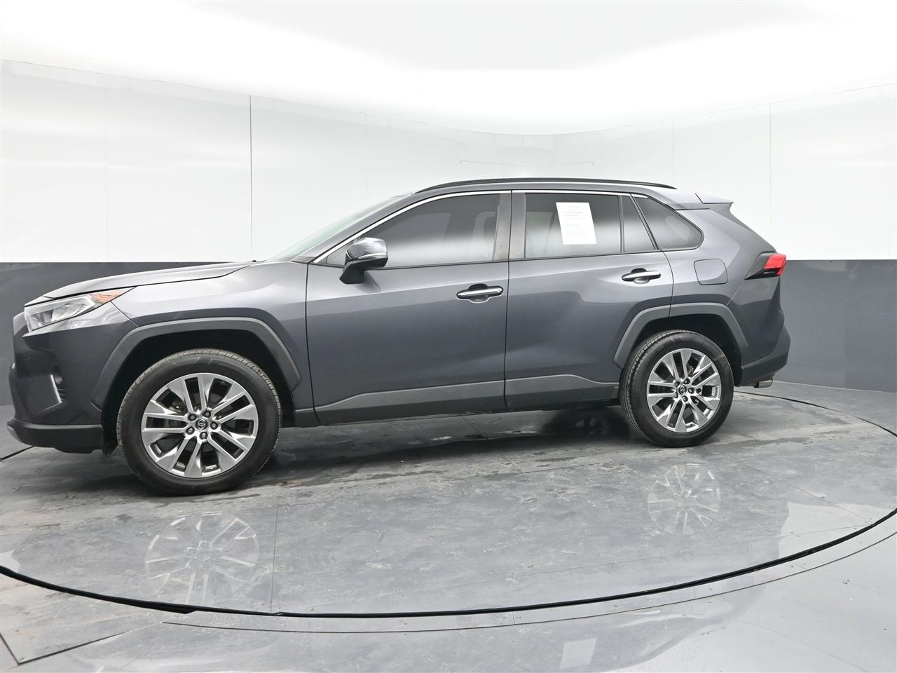 Toyota RAV4 Limited AWD 2019