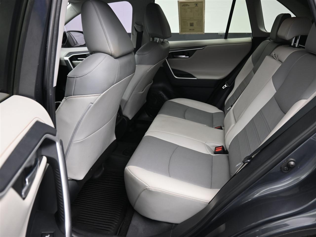 Toyota RAV4 Limited AWD 2019