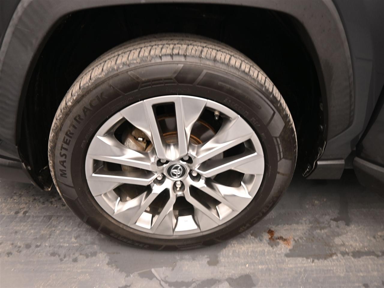 Toyota RAV4 Limited AWD 2019