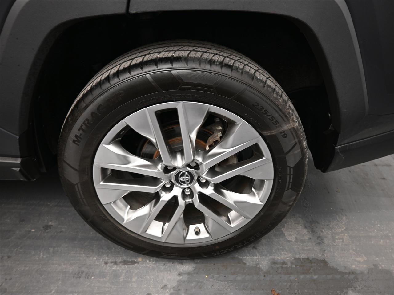 Toyota RAV4 Limited AWD 2019