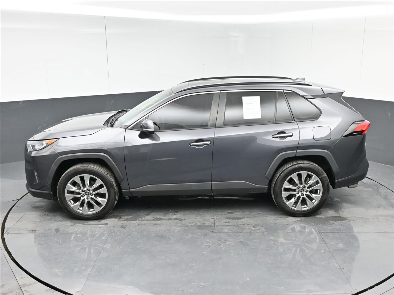 Toyota RAV4 Limited AWD 2019