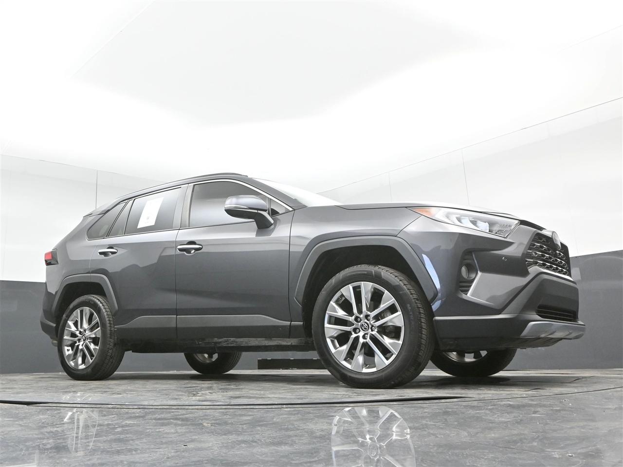 Toyota RAV4 Limited AWD 2019