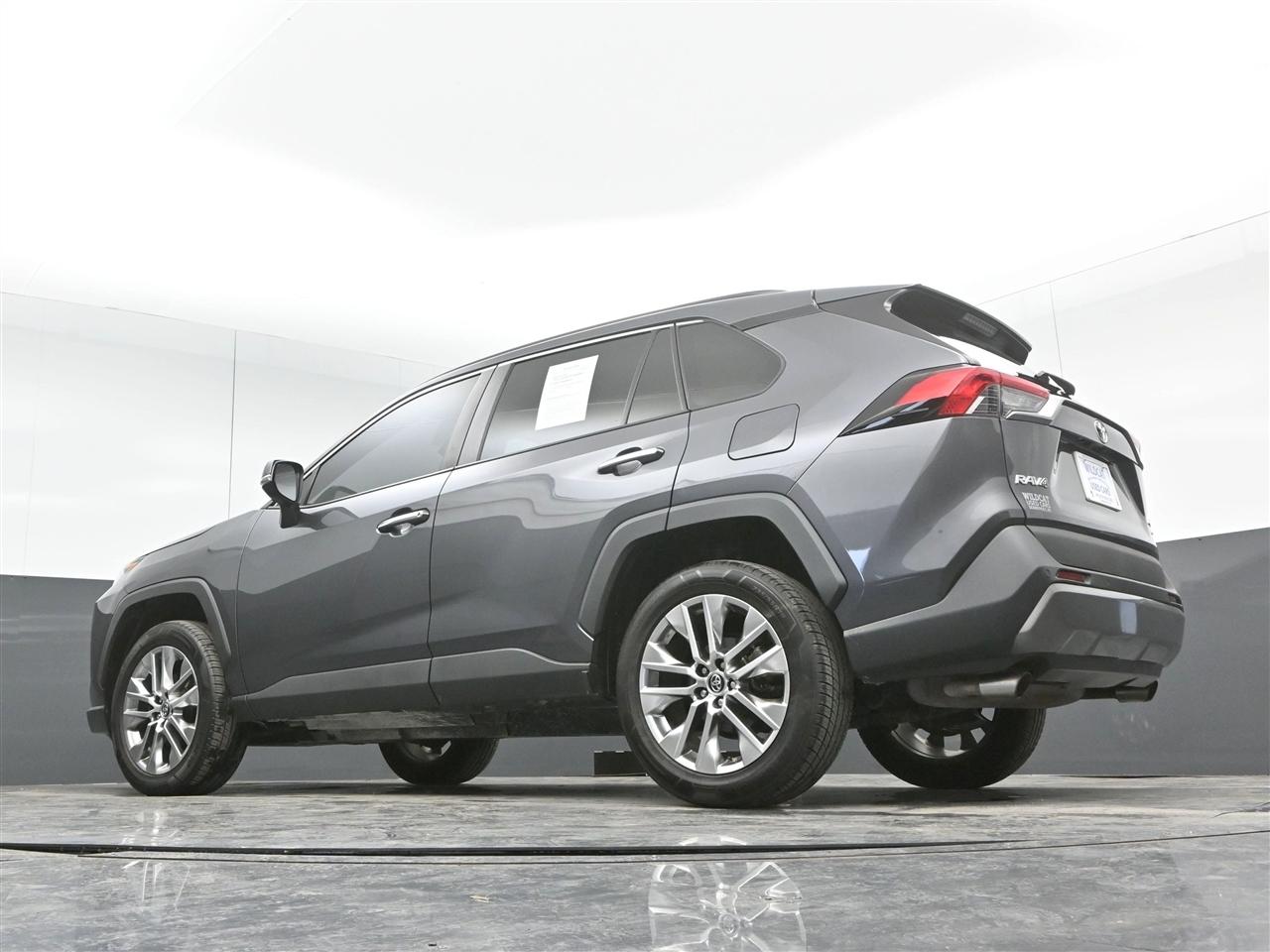 Toyota RAV4 Limited AWD 2019