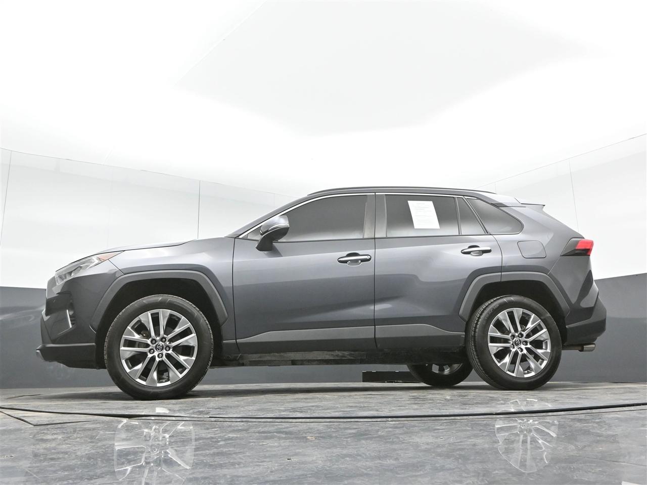 Toyota RAV4 Limited AWD 2019