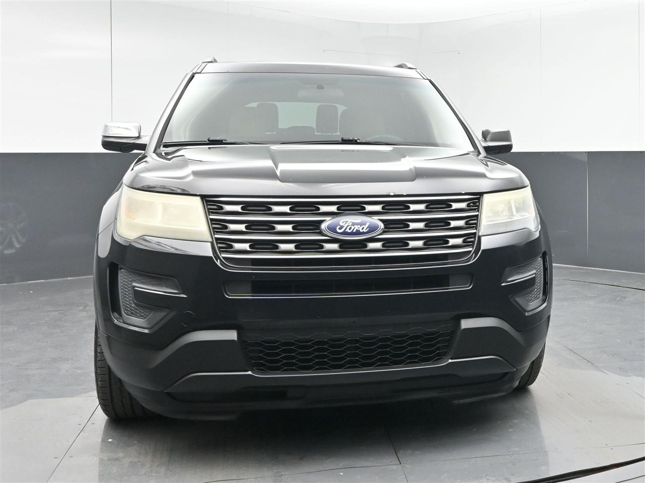 Ford Explorer Base 4WD 2016
