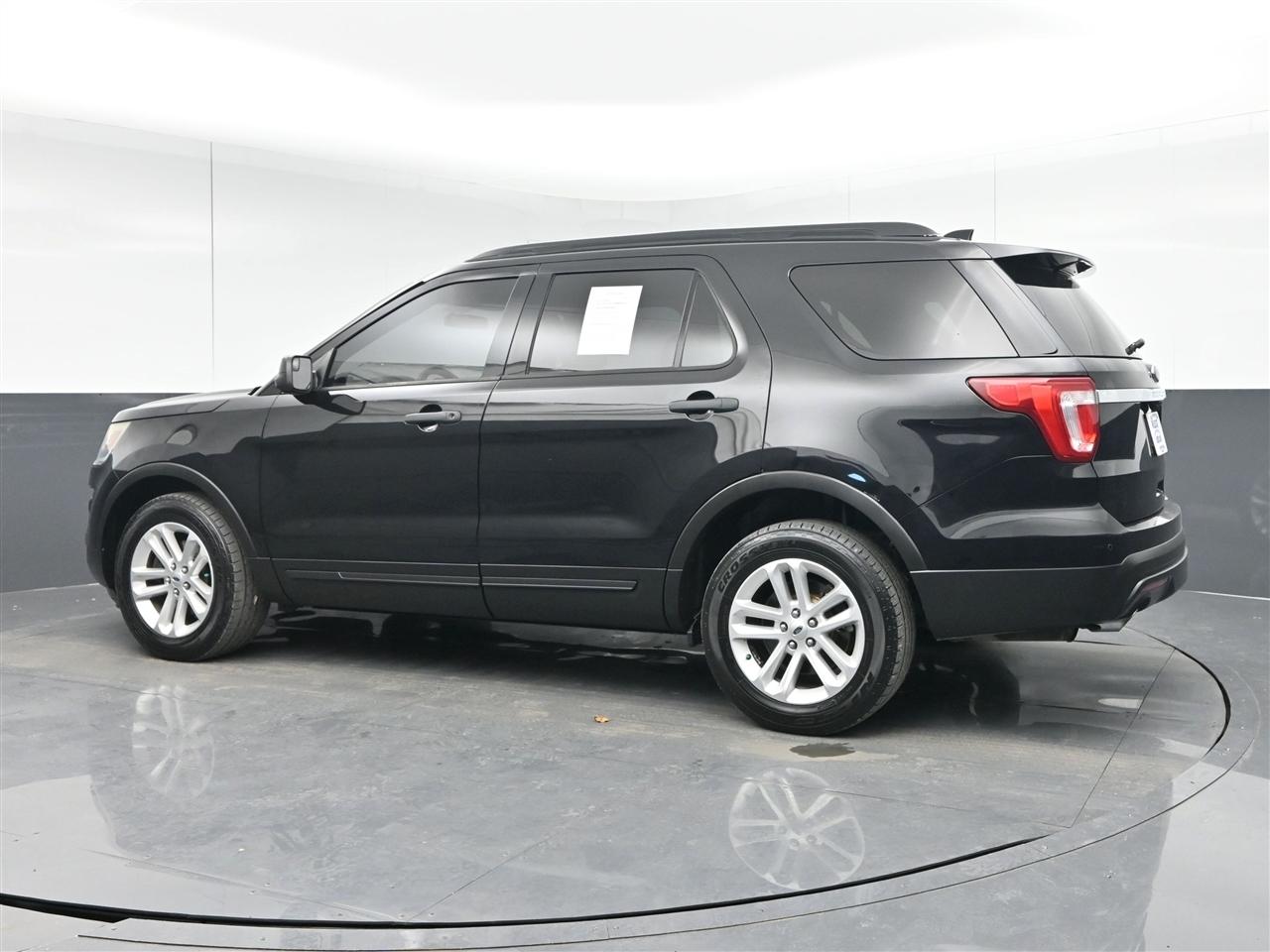 Ford Explorer Base 4WD 2016