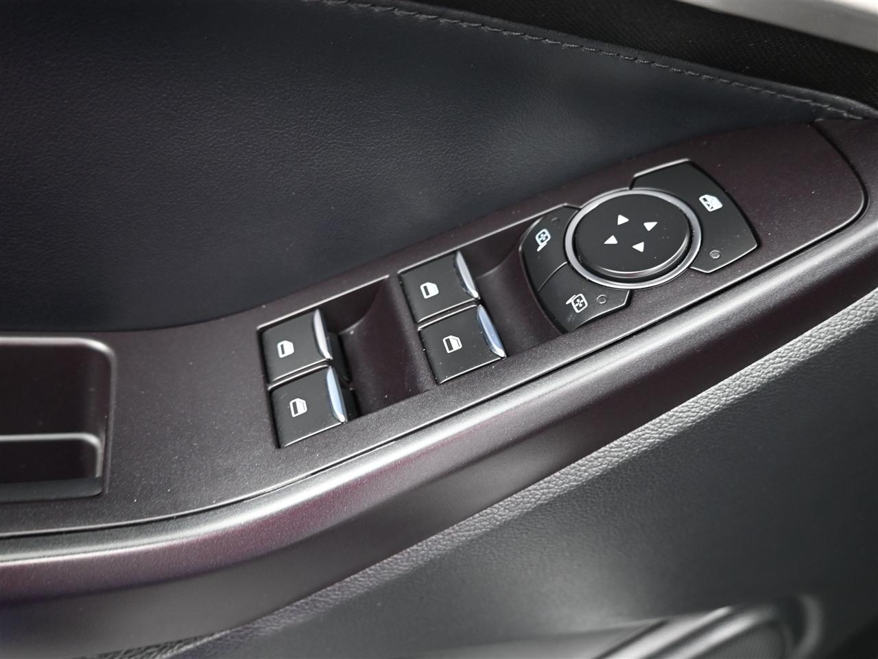 Ford Explorer XLT AWD 2020