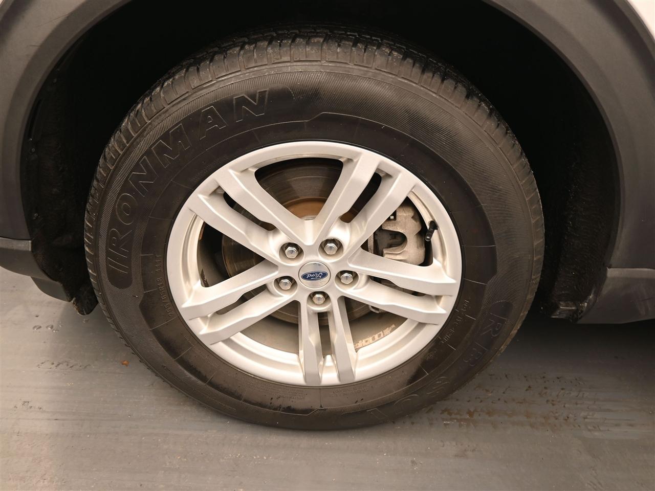 Ford Explorer XLT AWD 2020