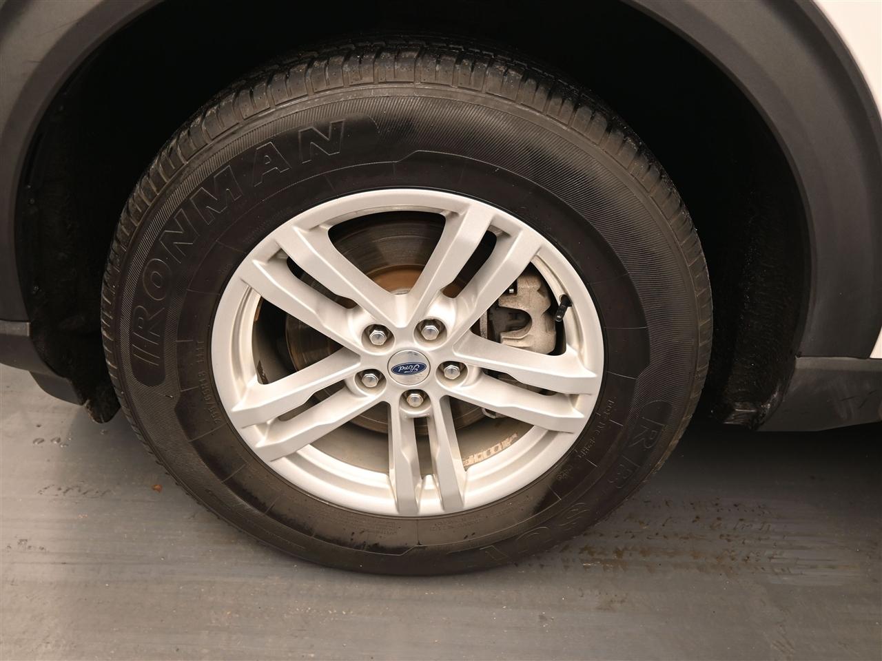 Ford Explorer XLT AWD 2020