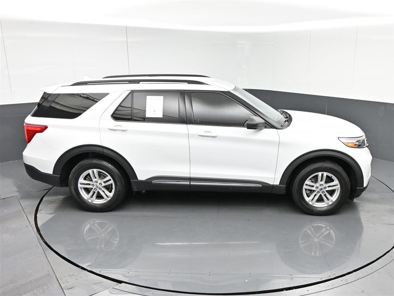 Ford Explorer XLT AWD 2020