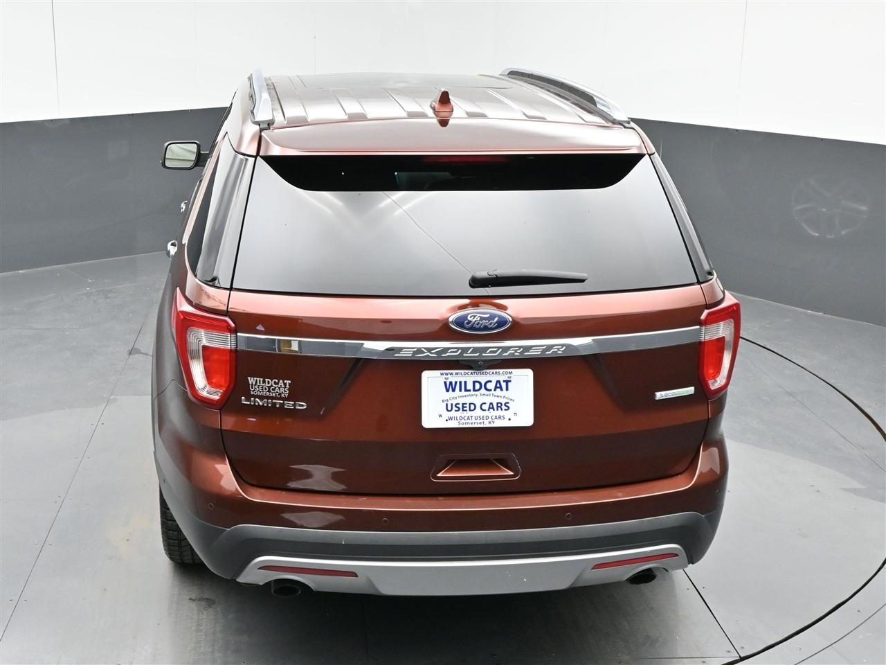 Ford Explorer Limited FWD 2016
