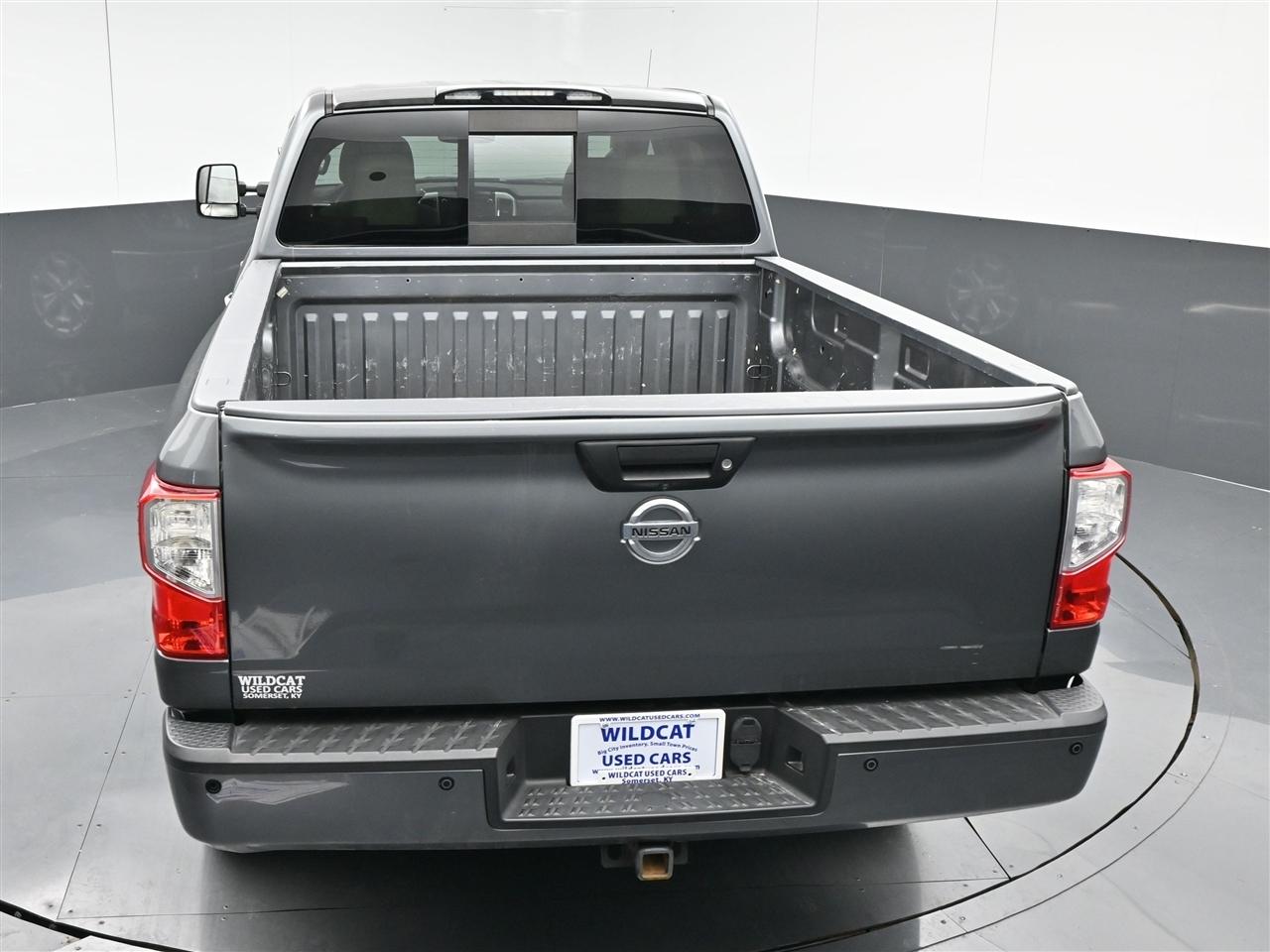 Nissan Titan XD SV 2WD Diesel 2016