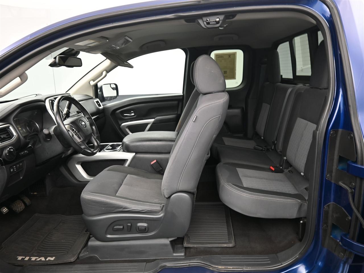 Nissan Titan SV King Cab 2WD 2020