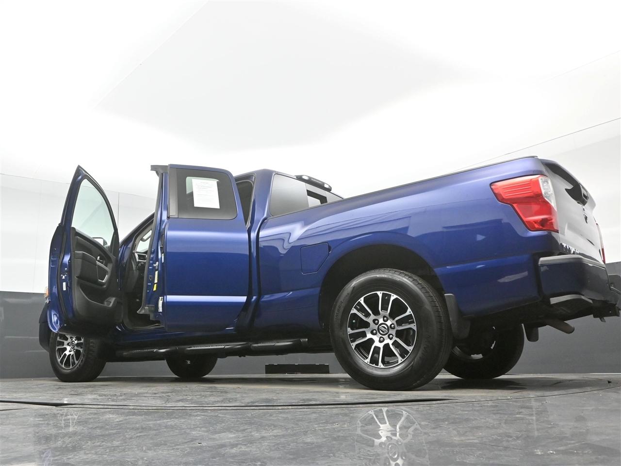 Nissan Titan SV King Cab 2WD 2020