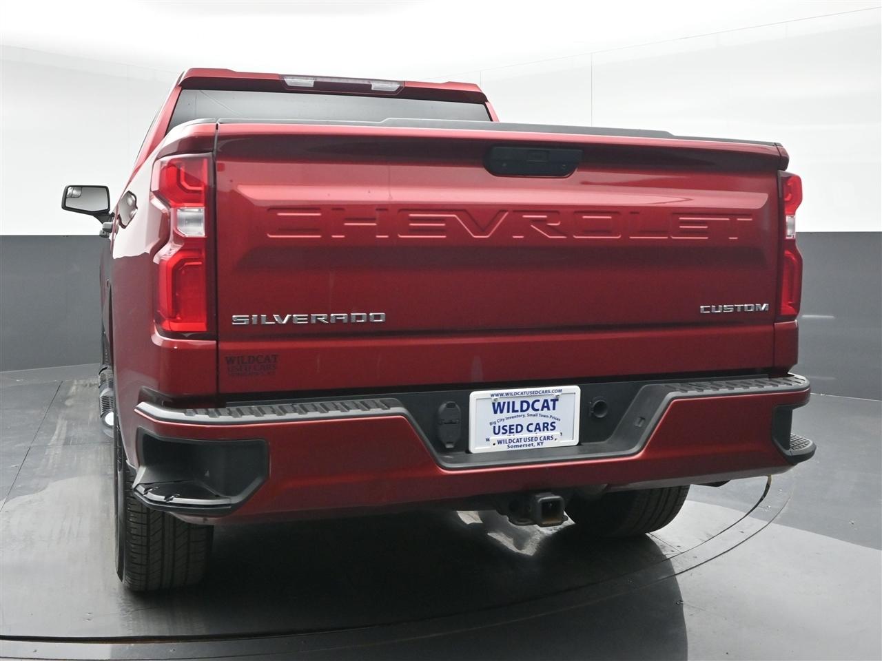 Chevrolet Silverado 1500 Limited Custom Crew Cab Short Box 2WD 2022