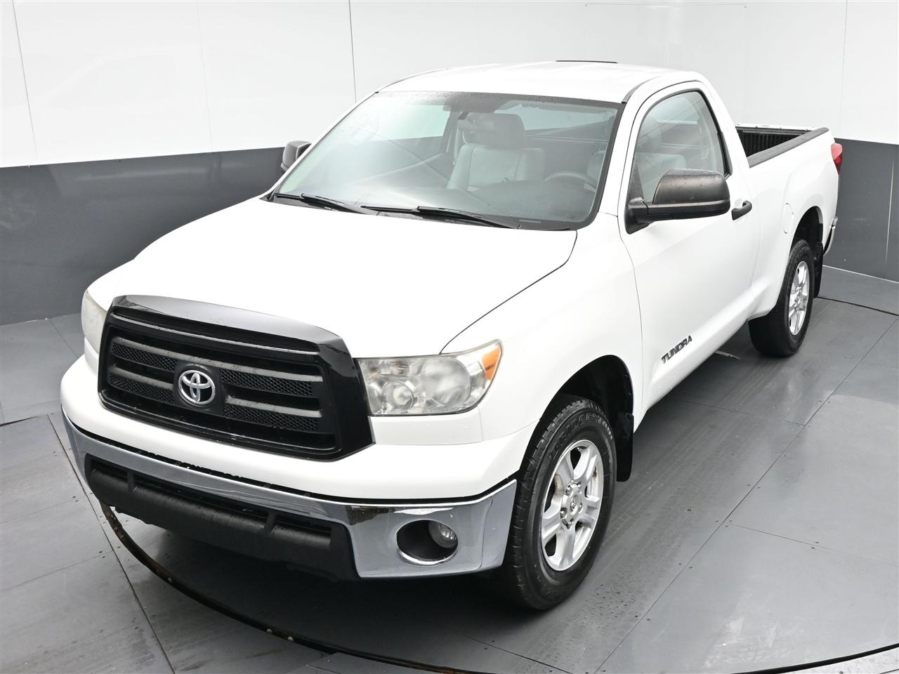 Toyota Tundra Tundra-Grade 4.0L 2WD 2011