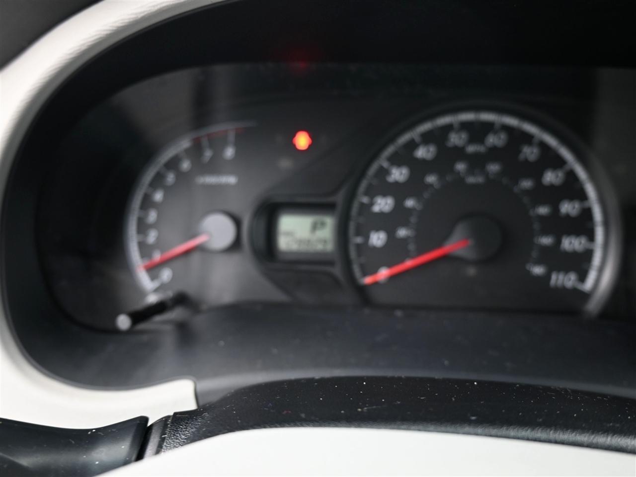 Toyota Sienna LE FWD 8-Passenger V6 2012