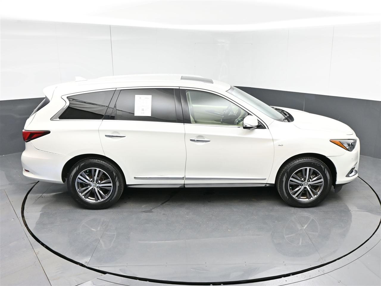 Infiniti QX60 Base AWD 2017