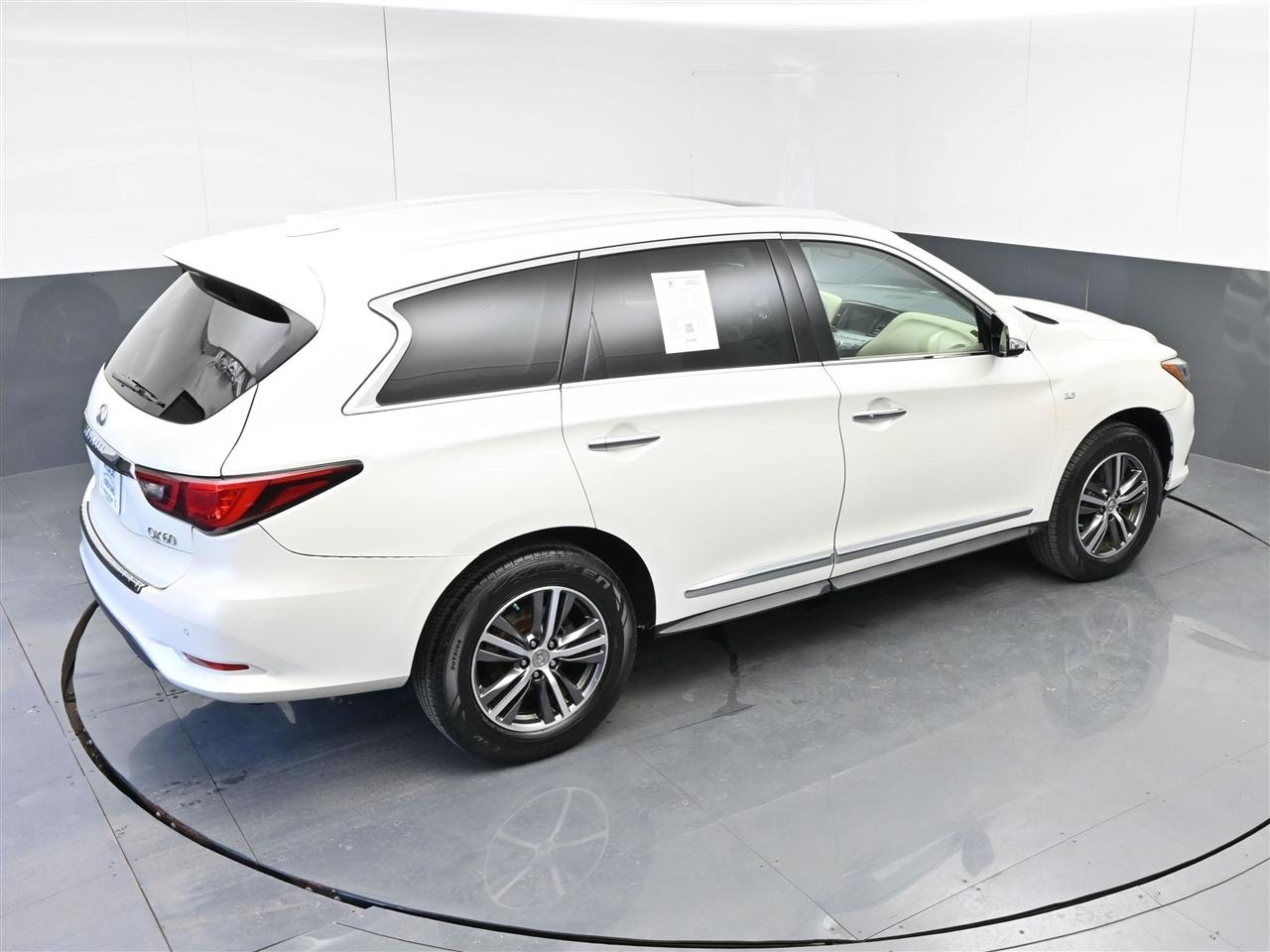 Infiniti QX60 Base AWD 2017